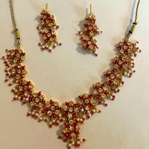 Indian necklace, pink